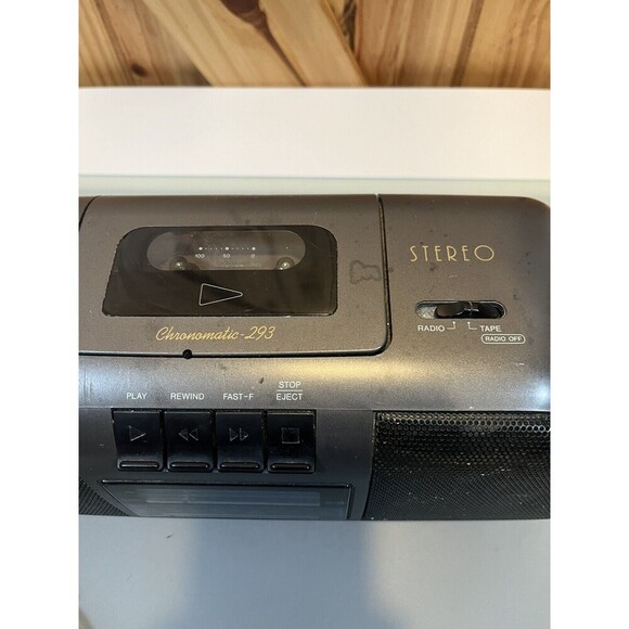 Vintage Radio Shack Chronomatic 293 Cassette Player Radio Tested/Works - Picture 3 of 11